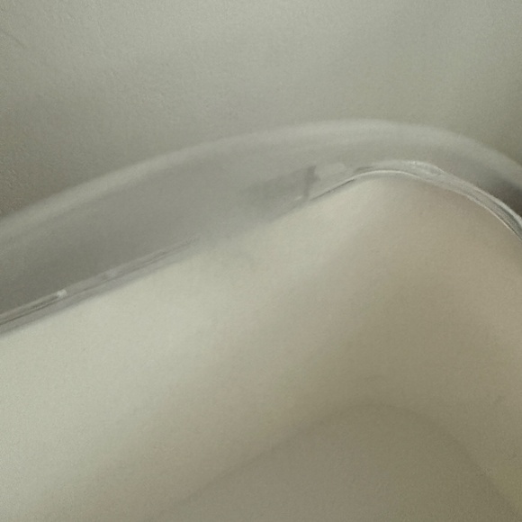 Cosmetic Storage Box Bathroom Desktop Beauty Makeup Organizer; like new White - Picture 8 of 8